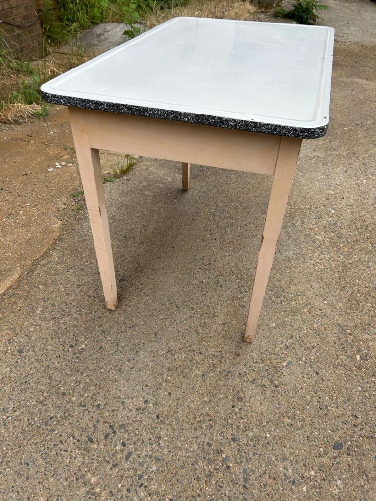 Mid- Century Enamel Top Kitchen Table  - image 3 of 5