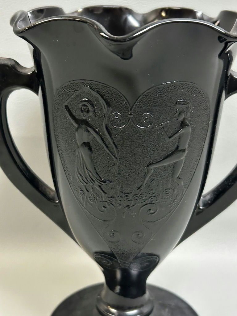 LE Smith Black Amertyst Glass - image 2 of 4