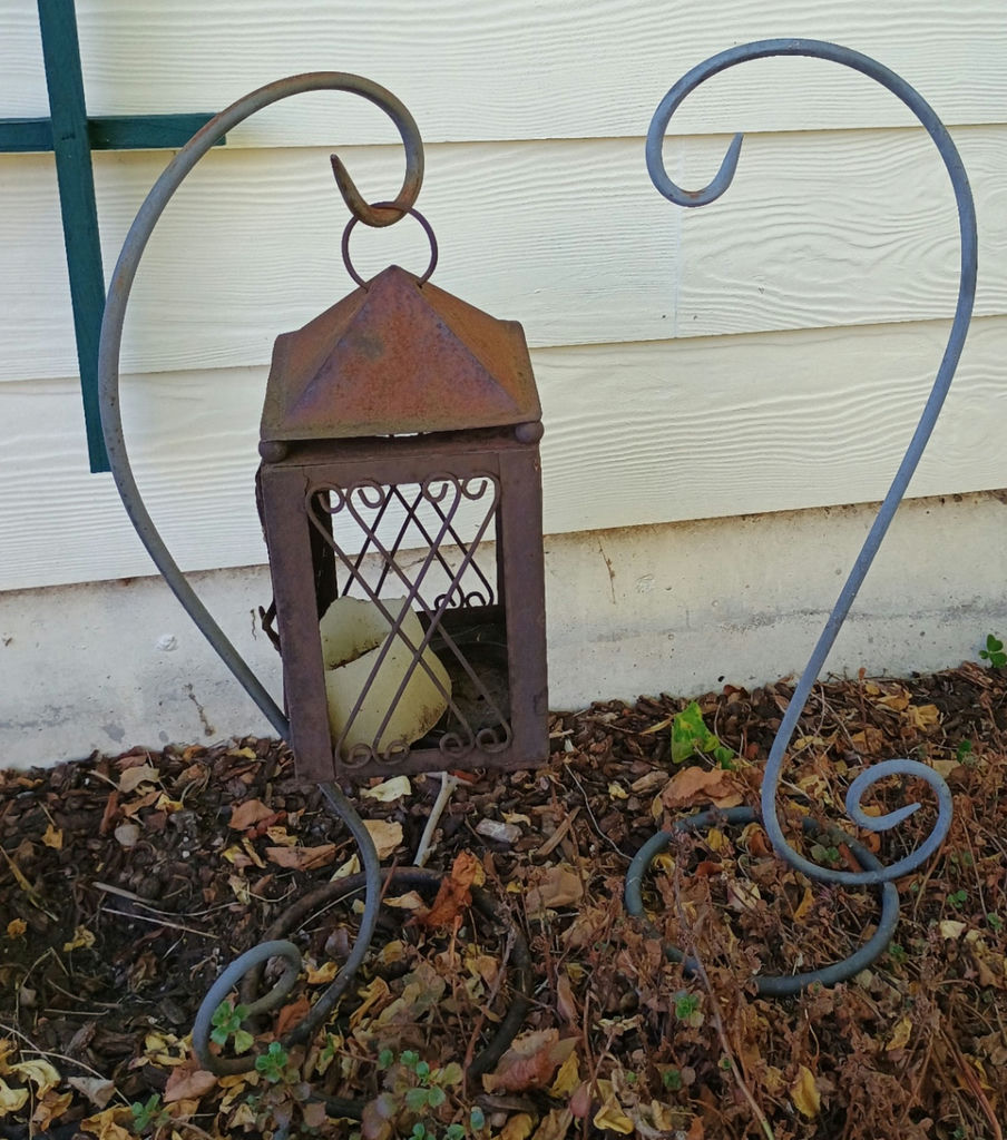 Outdoor garden decor: lantern, bird cage, metal cross and planters - image 2 of 5