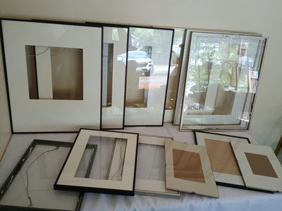 Blank Frames - Image 1 of 6