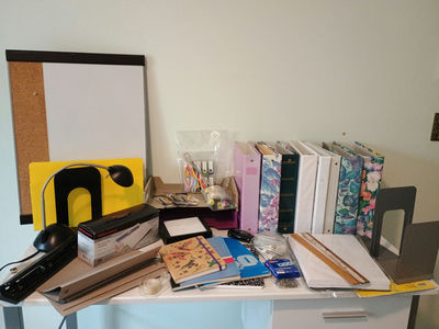Office supplies - Image 1 of 6