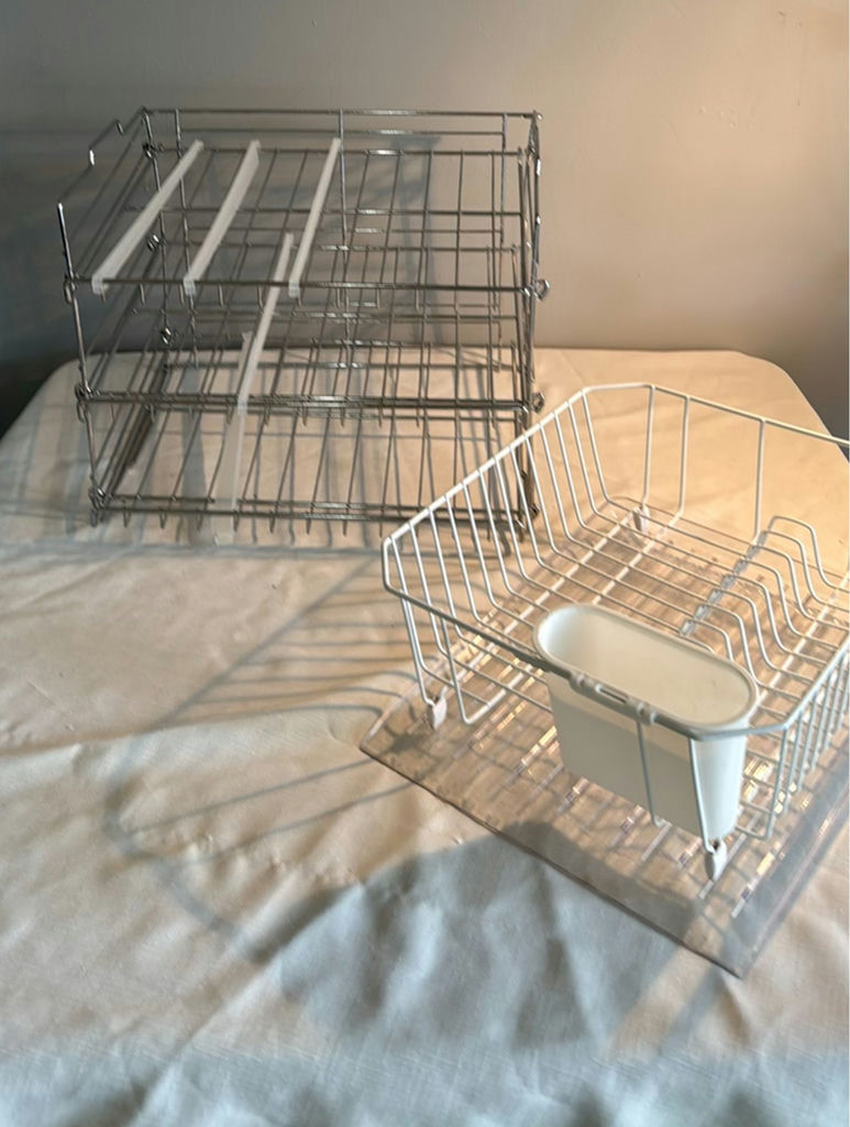 Assorted Kitchenware and Tableware - image 10 of 14
