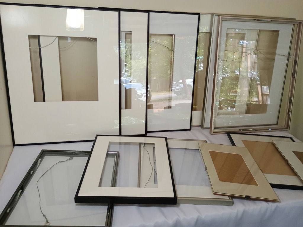 Blank Frames - image 2 of 6