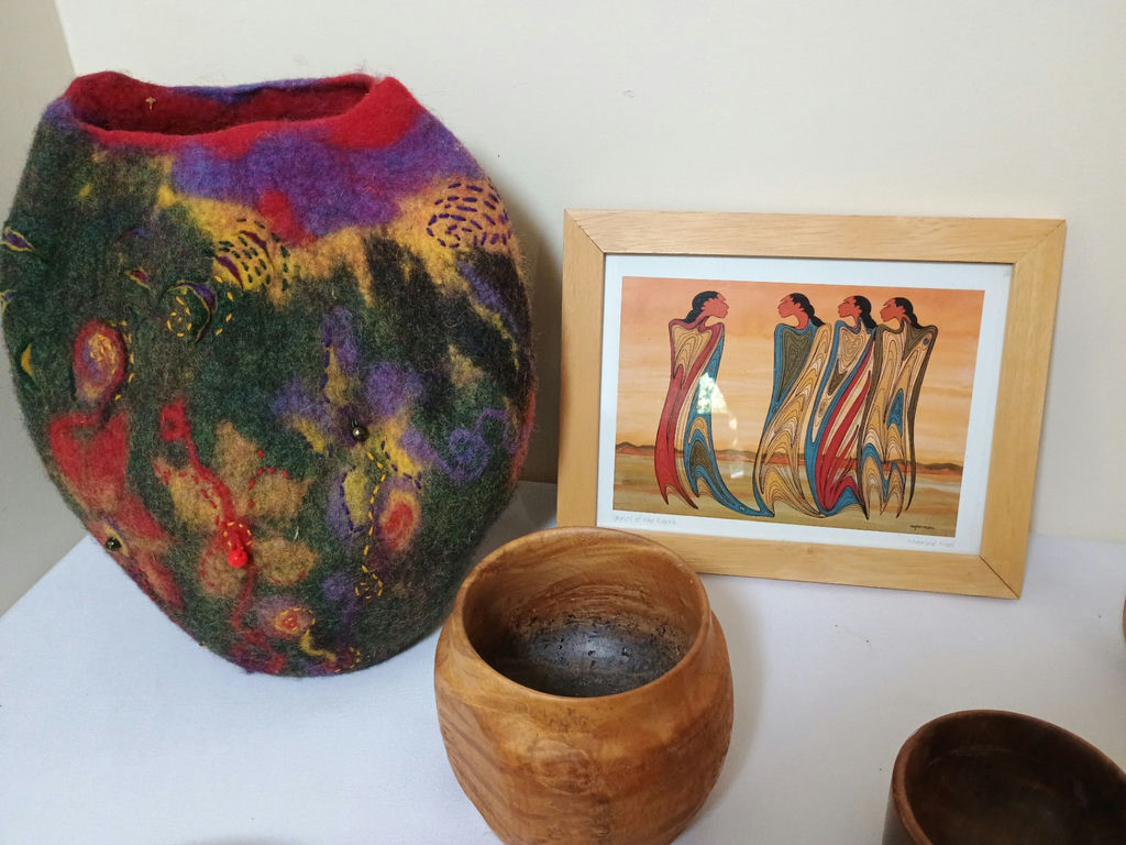 Wooden bowls, art - image 2 of 5