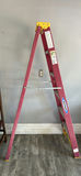 6 ft Werner fiberglass step ladder - thumbnail 2 of 3