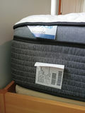 Queen bed, platform frame - thumbnail 8 of 9