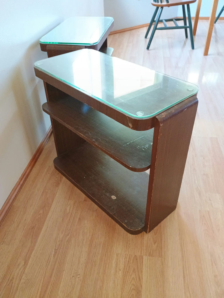 Pair of wooden end tables with glass tops - image 4 of 4