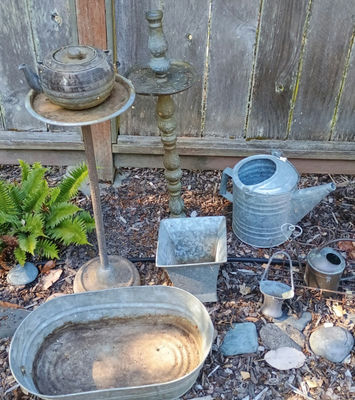 Metal yard art - Image 1 of 3