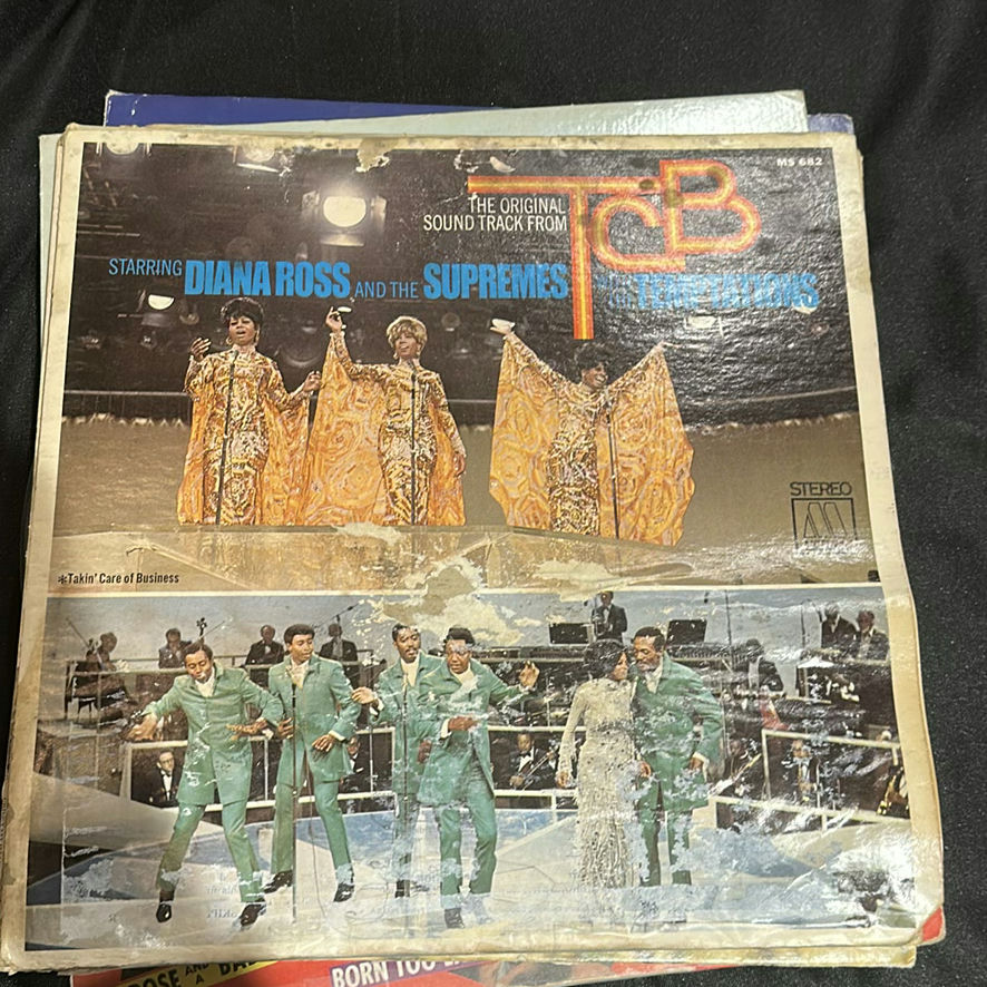 James Brown, The Stylistics, and The Chi-Lites Vinyl Records - image 15 of 20