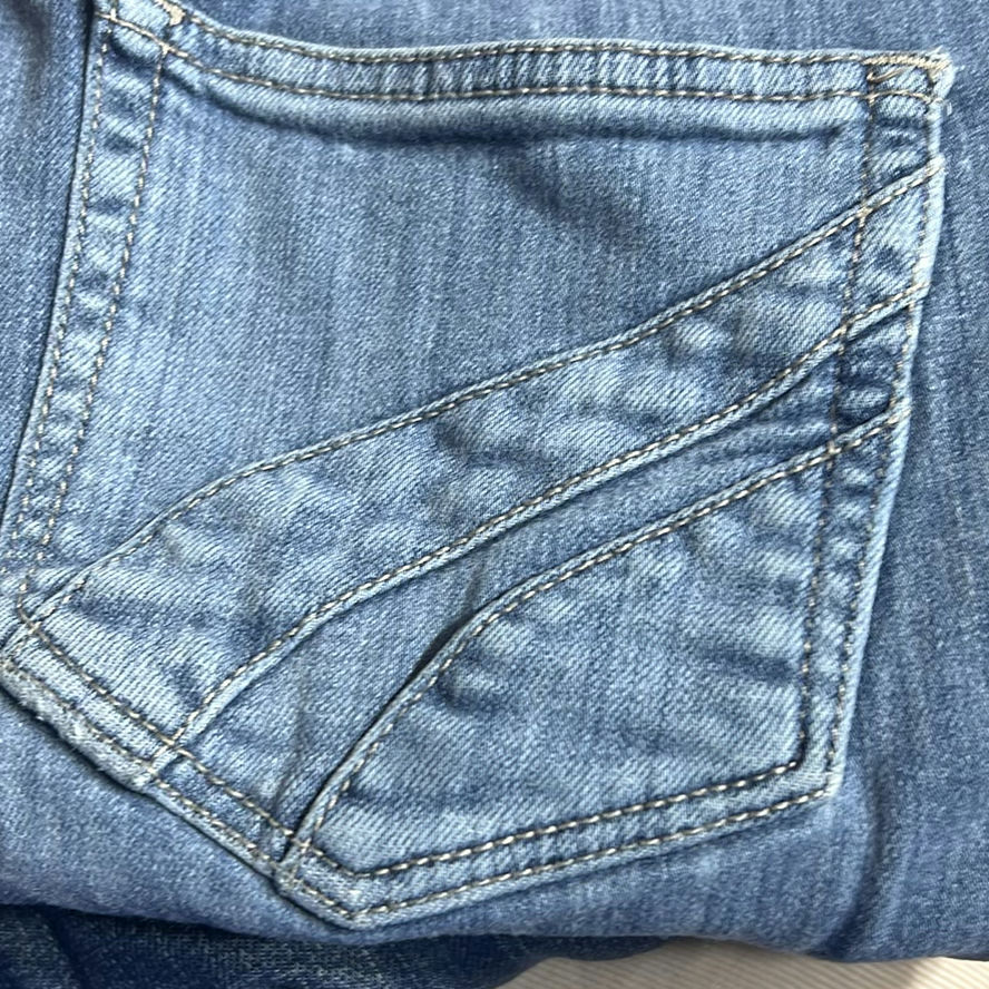 Assorted Women's Pants and Jeans Lot - image 8 of 13