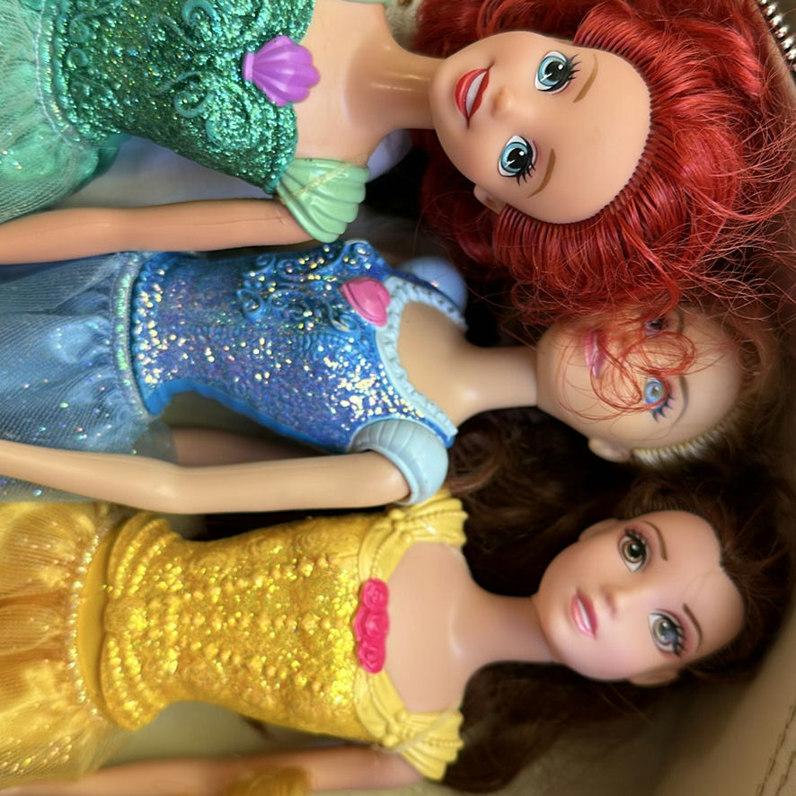 Collection of Fashion Dolls in Dresses - image 5 of 5
