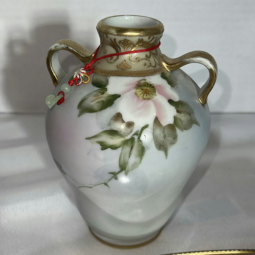 Decorative Porcelain Vanity Set with Mirrored Tray - image 2 of 8