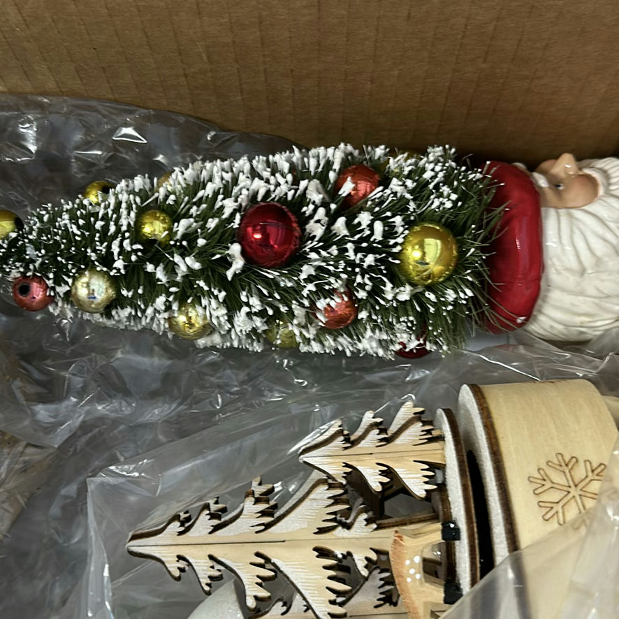 Assorted Holiday and Decorative Home Decor Items - image 3 of 15