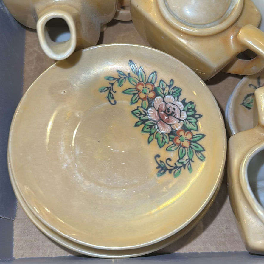 Vintage Floral Ceramic Tea Set and Dishware - image 5 of 8