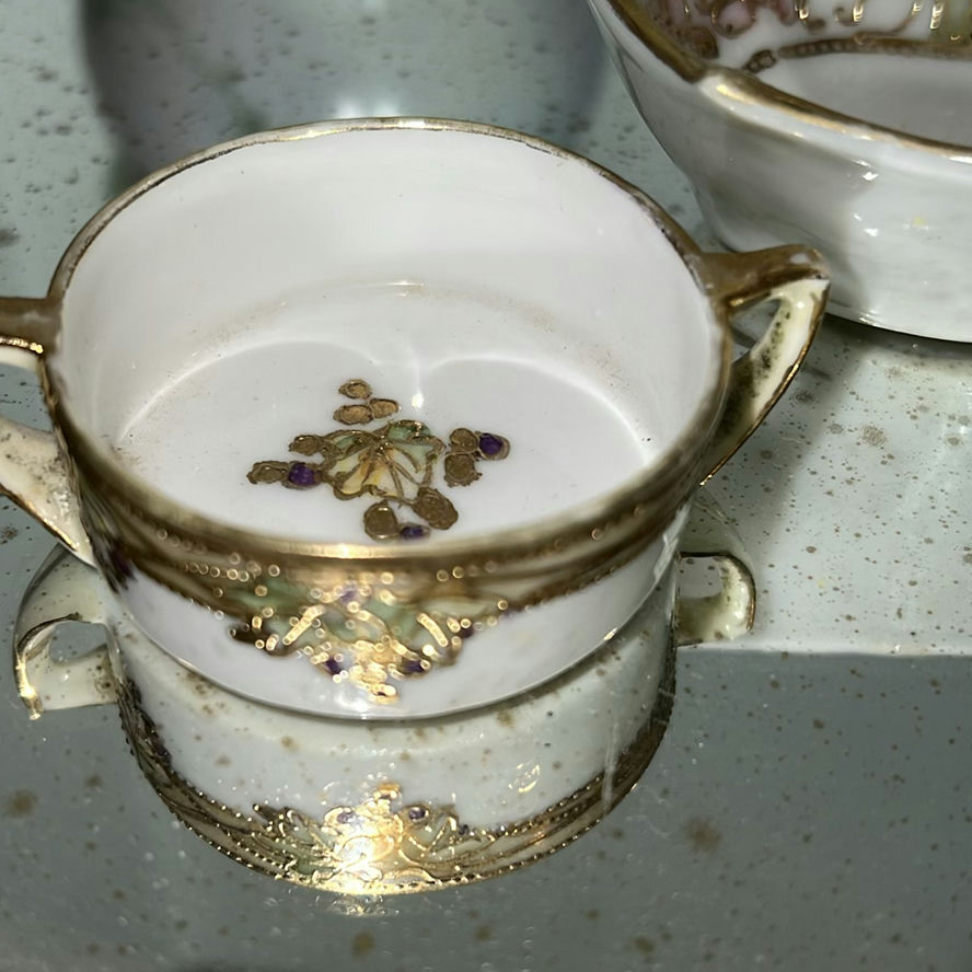 Decorative Porcelain Vanity Set with Mirrored Tray - image 5 of 8