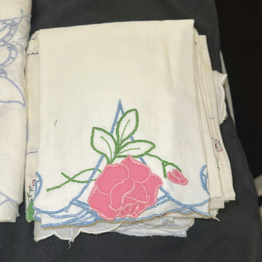 Collection of Vintage Embroidered Linens and Lace Textiles - image 18 of 22