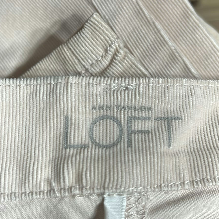 Assorted Women's Pants and Jeans Lot - image 4 of 13