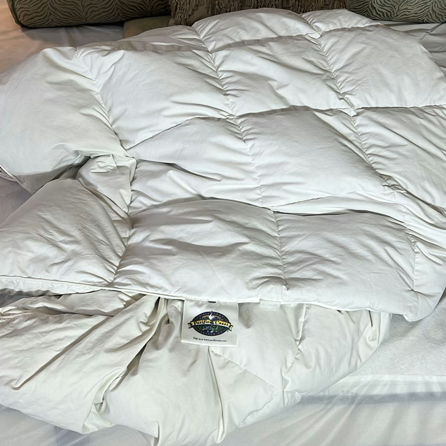 Upholstered Bench Ottoman and Pacific Coast Comforter - image 3 of 5