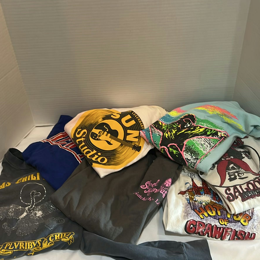 Assorted Vintage Graphic Sweatshirts and T-Shirts - image 1 of 12