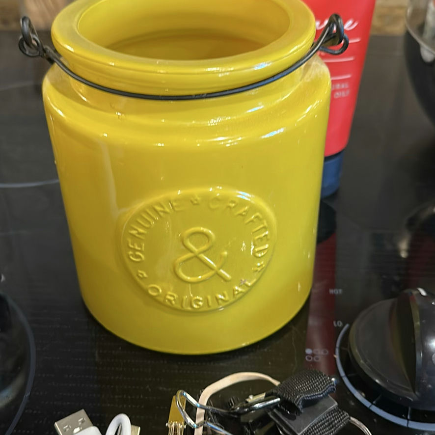 Assorted Kitchenware and Household Items - image 13 of 17