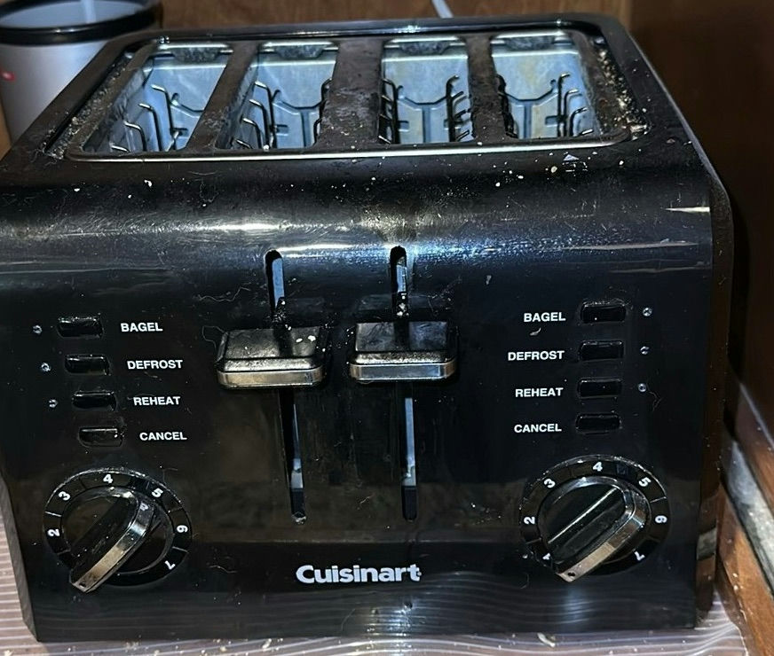 Cuisinart Toaster Oven, Oster Appliance, and Assorted Kitchenware - image 7 of 8