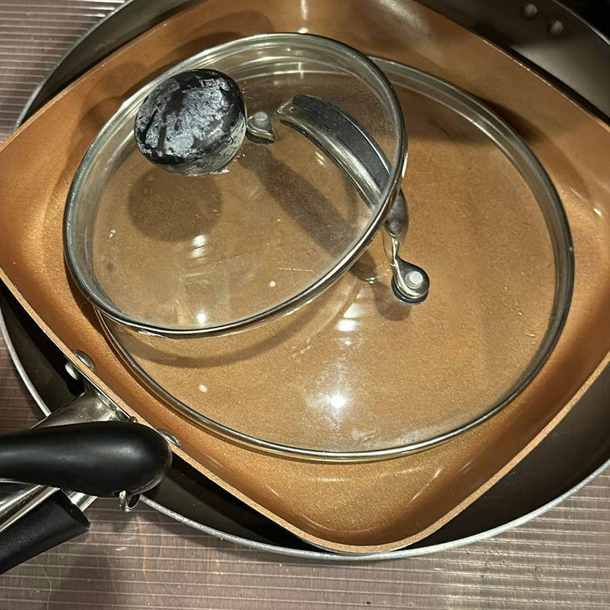 Assorted Pots, Pans, and Lidded Cookware - image 2 of 5