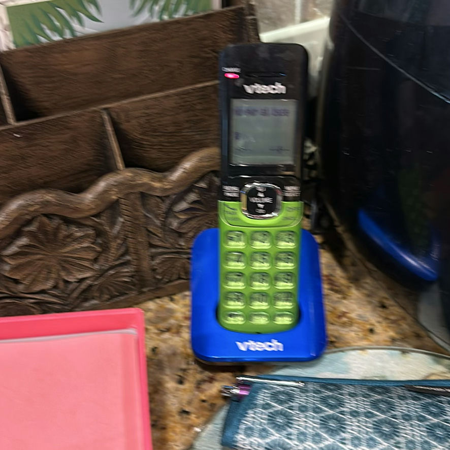 Philips Air Fryer, Duck Toy, Pet Bowls, Desk Organizer, and Assorted Household Items - image 8 of 8