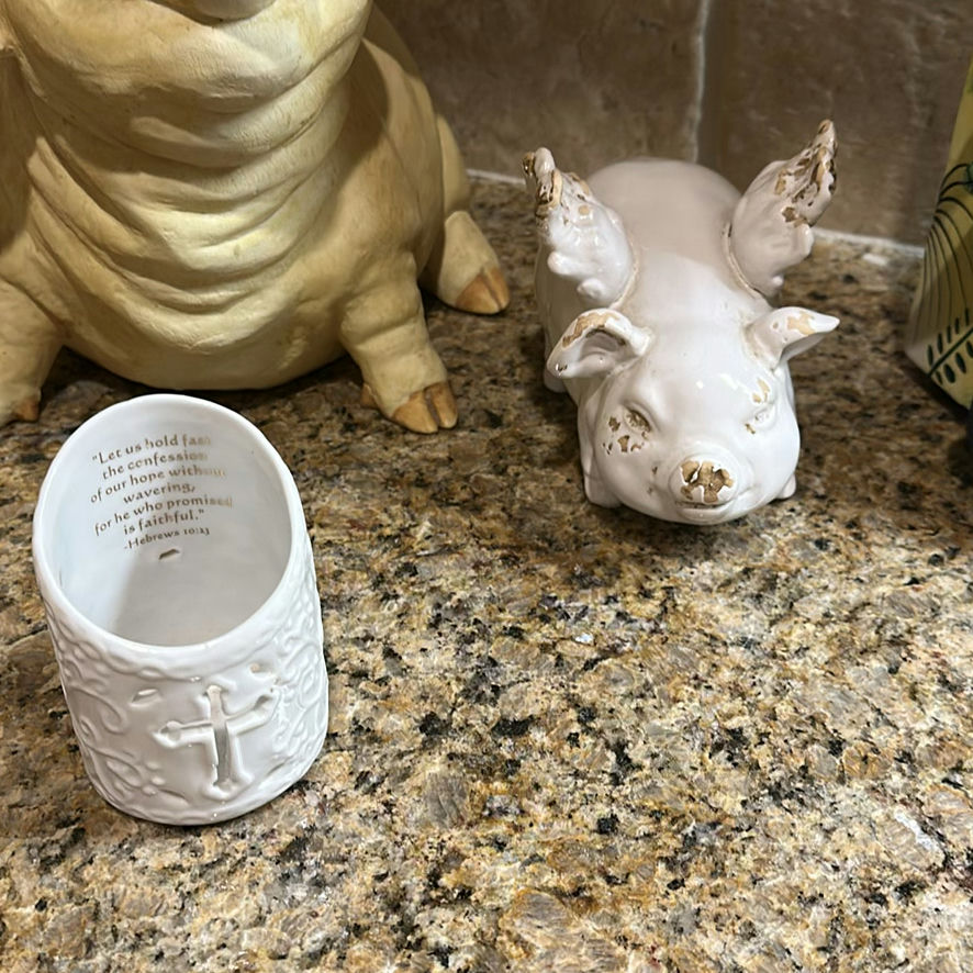 Assorted Animal and Decorative Figurines - image 3 of 5