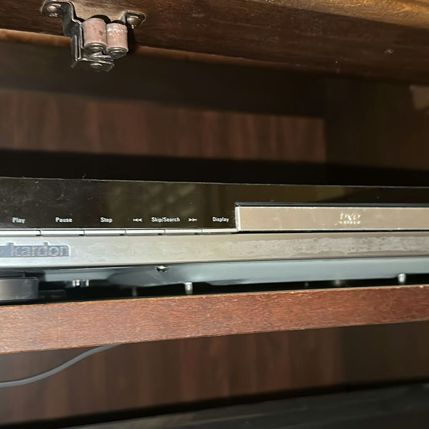 Sony BRAVIA Television and Harman Kardon DVD 22 Player - image 5 of 6