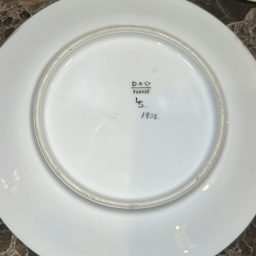Assorted Decorative Ceramic Plates and Dish - image 10 of 11