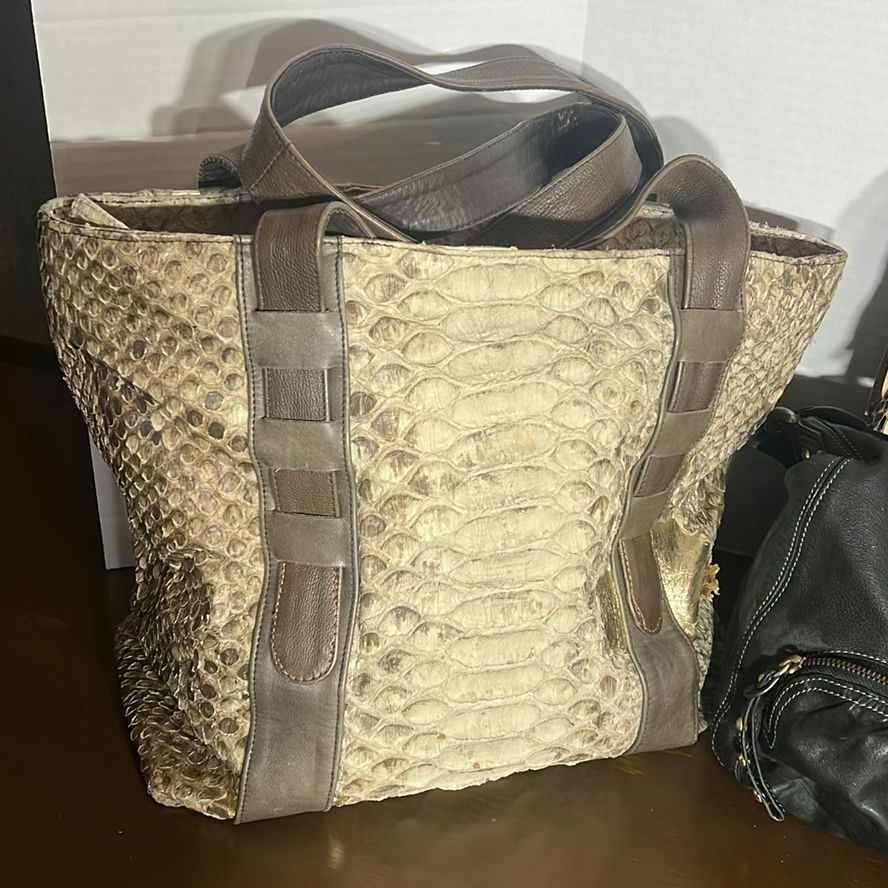 Collection of Handbags and Shoulder Bags - image 2 of 21