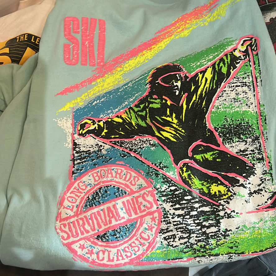 Assorted Vintage Graphic Sweatshirts and T-Shirts - image 5 of 12
