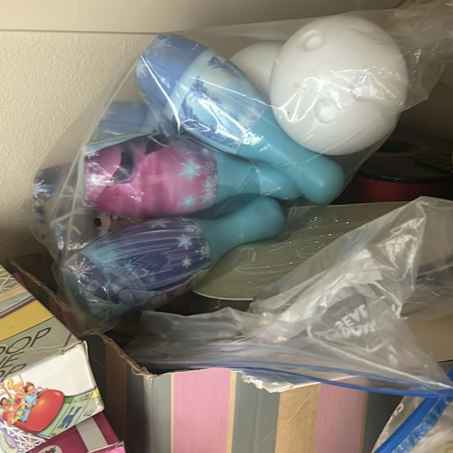 Mixed Household Decor and Toys Collection - image 3 of 7