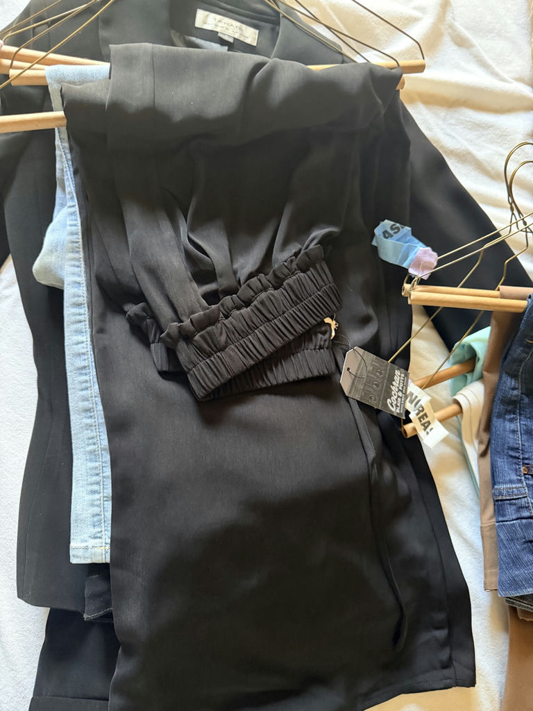 JAG Denim Shorts & Jeans + TAHari & - image 14 of 16