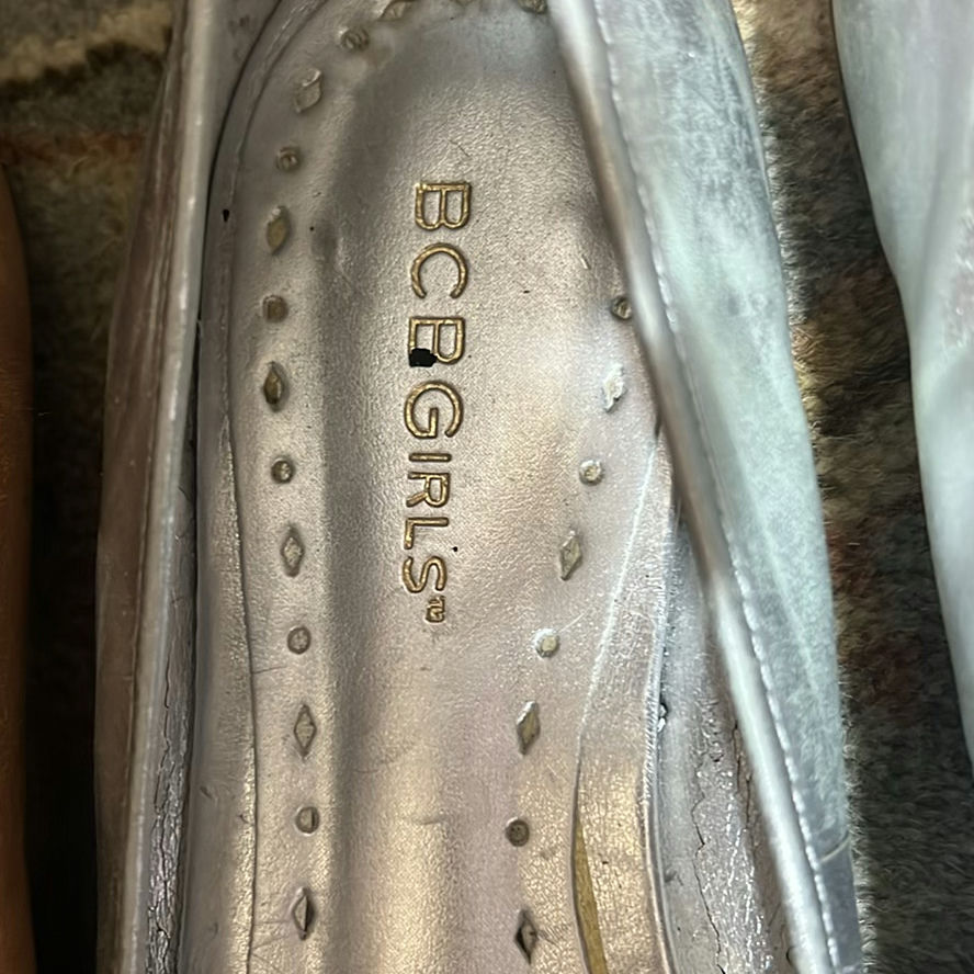 Assorted Women's Shoes and Heel Cushions - image 4 of 9