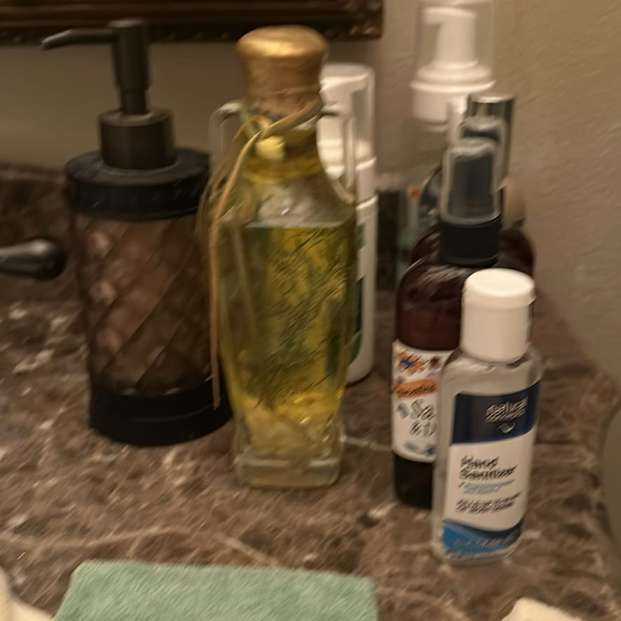 Bathroom Decor and Accessories Set - image 10 of 15