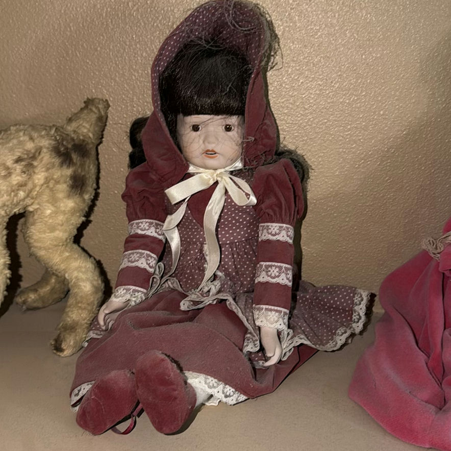 Vintage Dolls and Plush Toy Collection - image 4 of 7