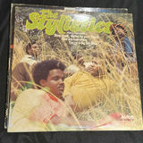 James Brown, The Stylistics, and The Chi-Lites Vinyl Records - thumbnail 4 of 20