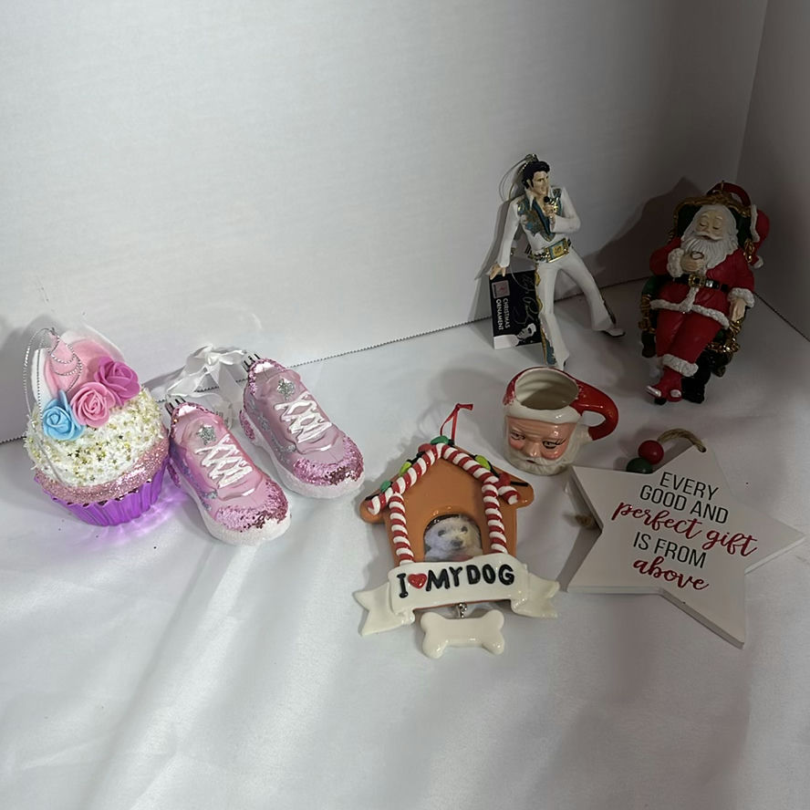 Assorted Christmas Ornaments and Decorative Items - image 5 of 5