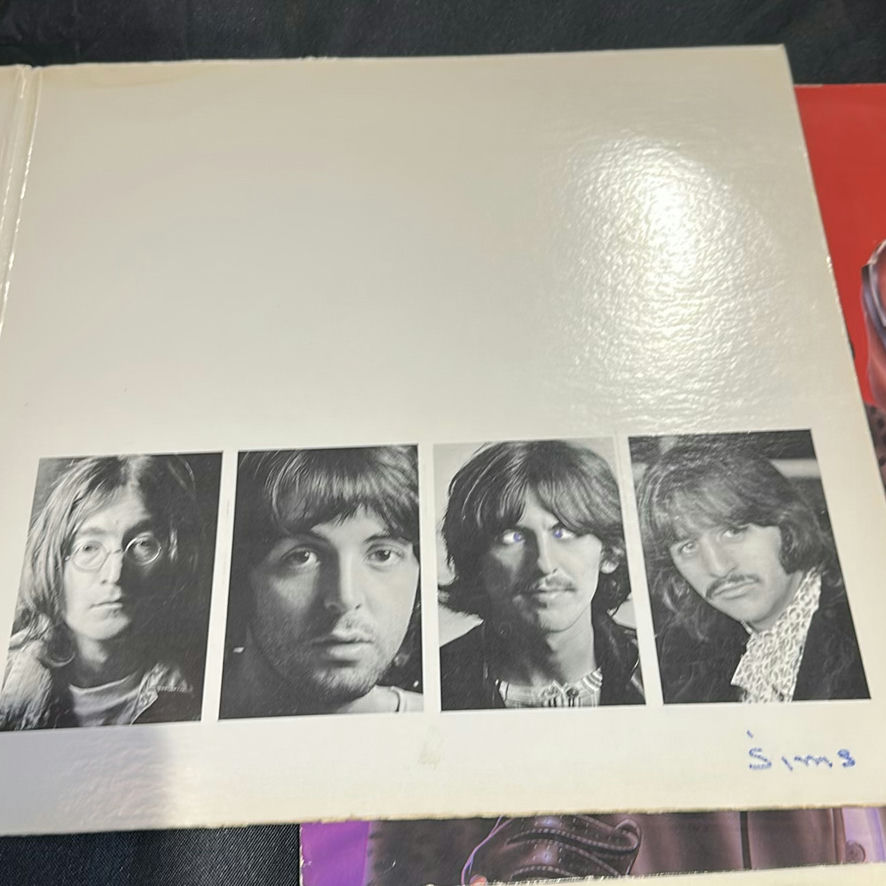 The Beatles White and Al Green Let's Stay Together Vinyl Records - image 2 of 8