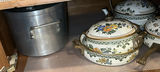 Assorted Cookware and Kitchen Appliances - thumbnail 4 of 5