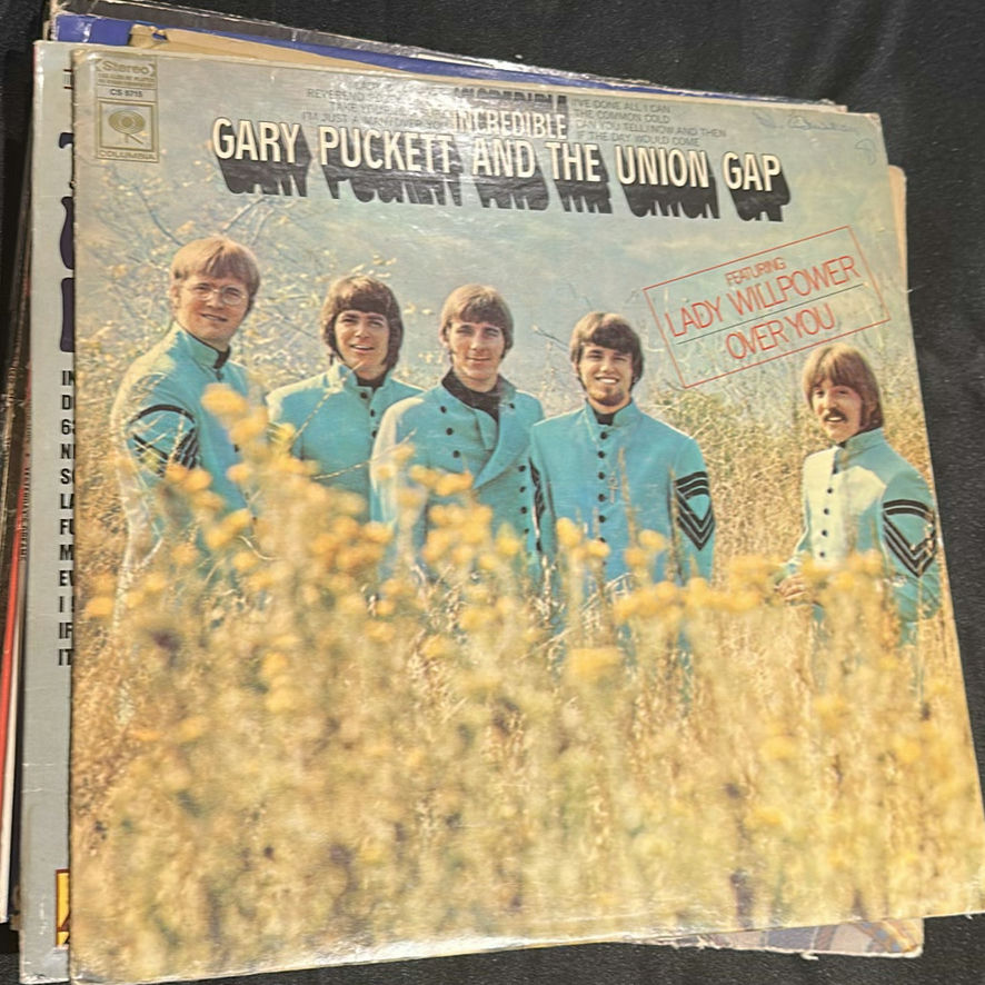 James Brown, The Stylistics, and The Chi-Lites Vinyl Records - image 10 of 20