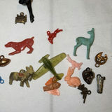 Assorted Vintage Decorative Items and Trinkets - thumbnail 6 of 9
