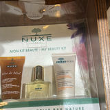 Beauty and Cosmetic Accessories Bundle - thumbnail 3 of 7