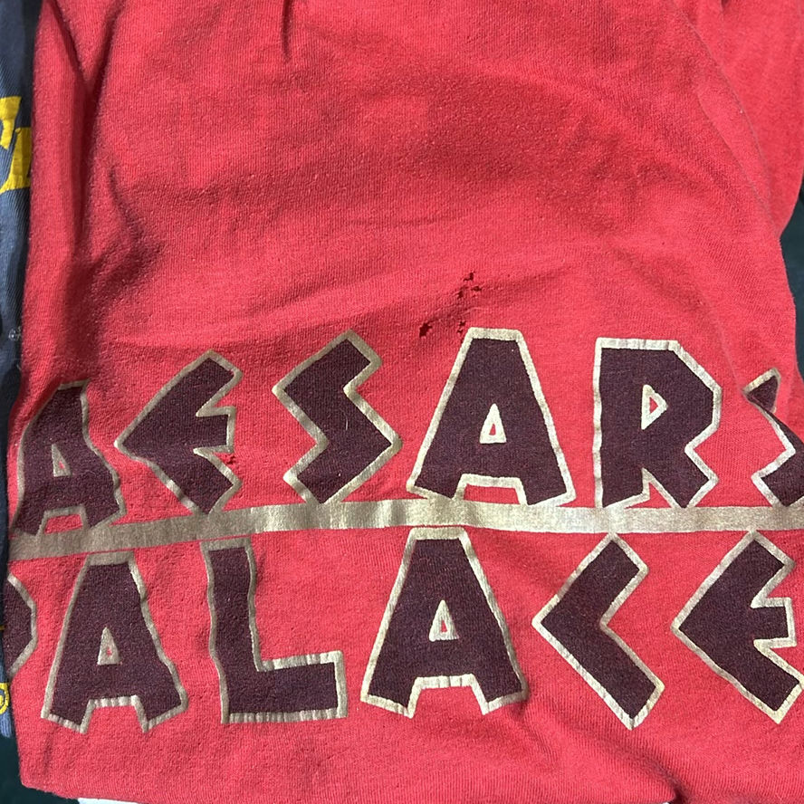 Vintage Graphic Band and Music Artist T-Shirts - image 9 of 16