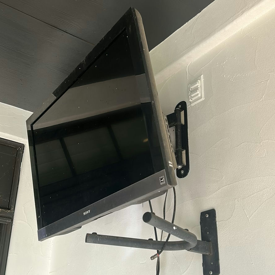Sony Bravia Flat Screen Television with Remote - image 4 of 5