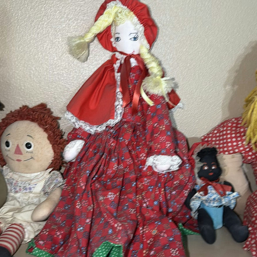 Collection of Vintage Cloth and Porcelain Dolls - image 3 of 8