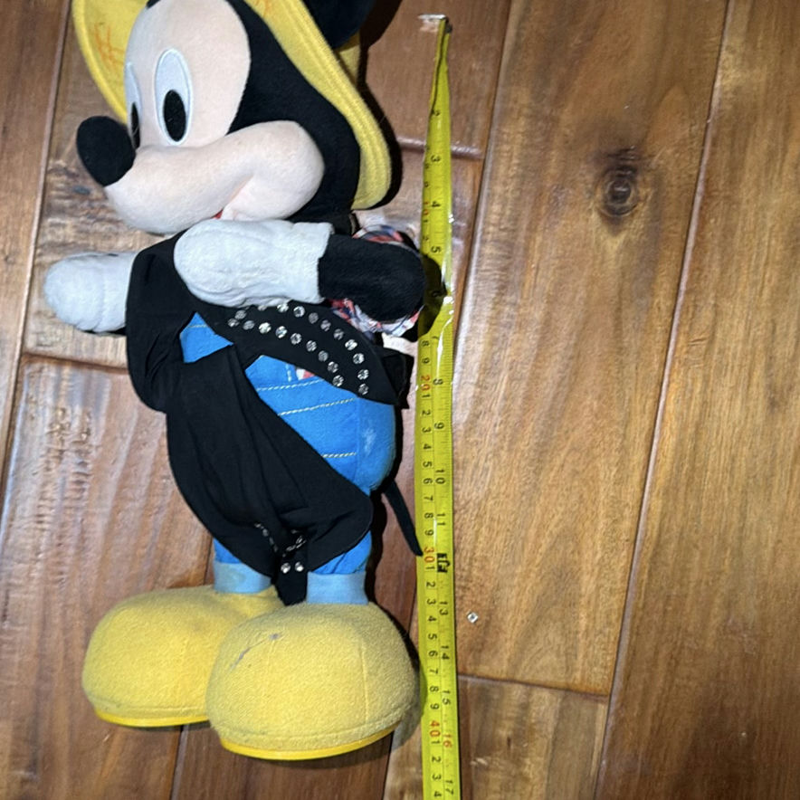 Assorted Plush Toys and Stuffed Animals - image 7 of 7