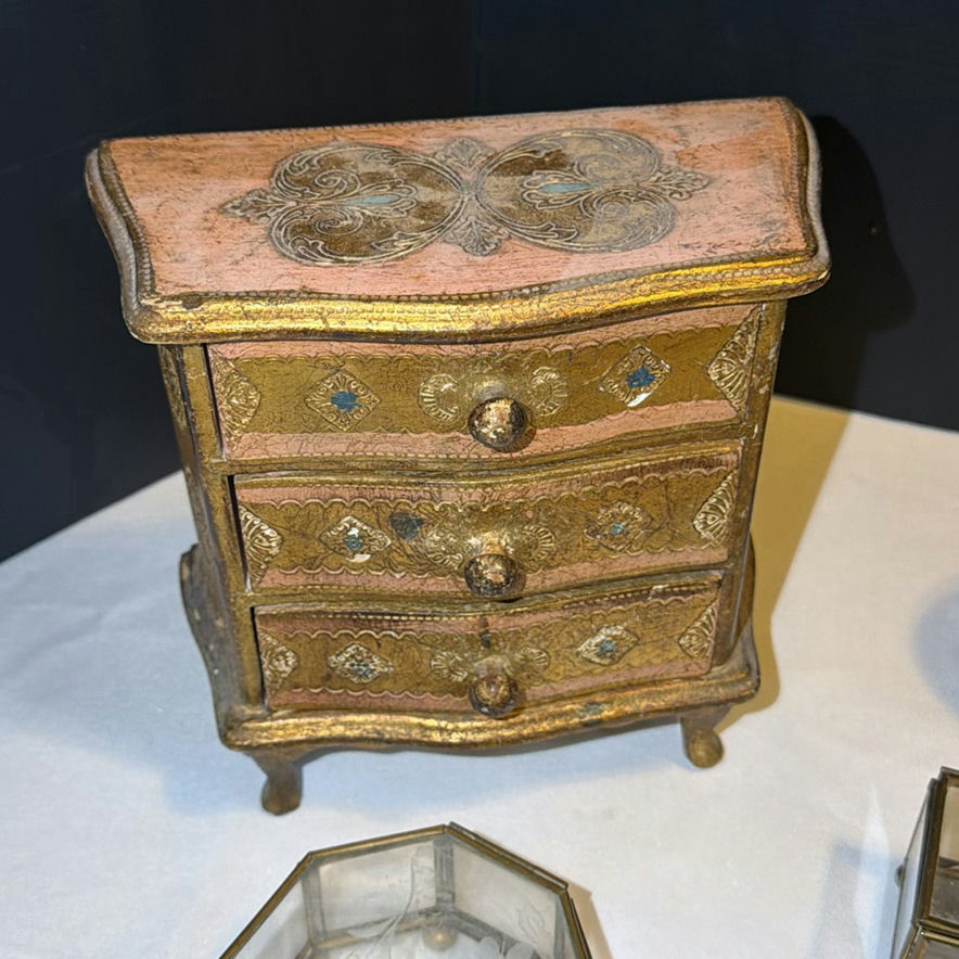 Vintage Decorative Boxes, Glass Containers, and Perfume Bottles - image 2 of 10