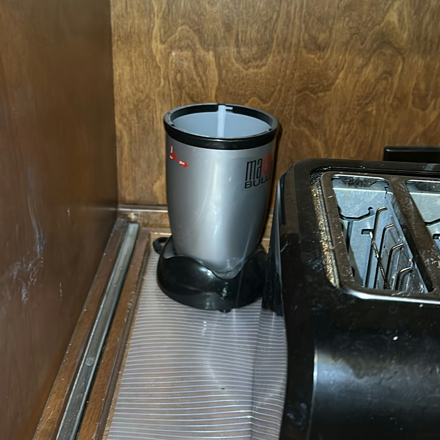 Cuisinart Toaster Oven, Oster Appliance, and Assorted Kitchenware - image 8 of 8